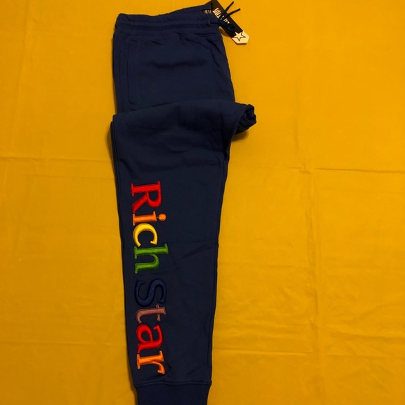 Pants - Picture 4 of 4